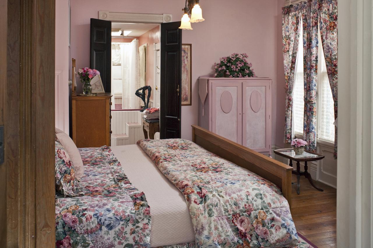Cliff Cottage Inn Eureka Springs Esterno foto
