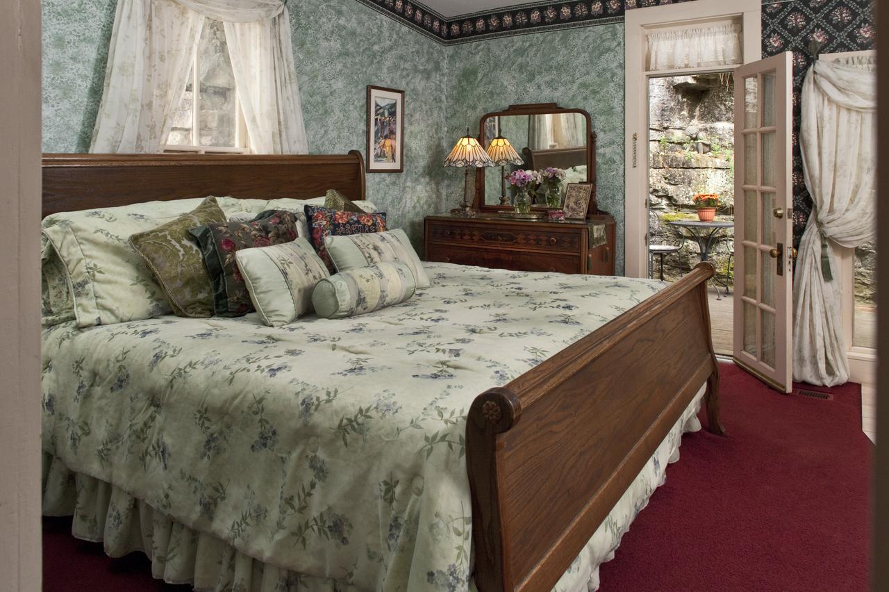 Cliff Cottage Inn Eureka Springs Esterno foto